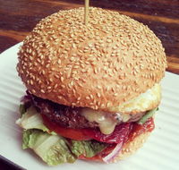 Grill'd Healthy Burgers - Accommodation Main Beach