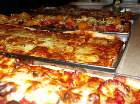 Arrivederci Pizza Al Metro - Accommodation Main Beach 0