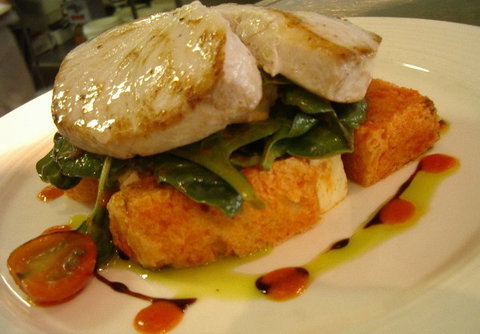 Fish On Parkyn - Accommodation Main Beach 0