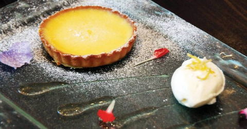 Blue Angel - Accommodation Main Beach 2