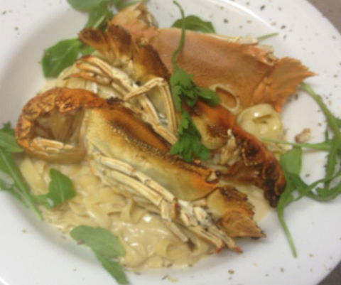 Artimino Ristorante Italiano - Accommodation Main Beach 3