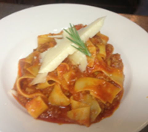 Artimino Ristorante Italiano - Accommodation Main Beach 4