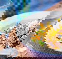 PAUL'S SEAFOOD ON GOUGER - Accommodation Main Beach