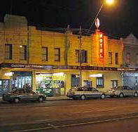 Railway Hotel - Accommodation Main Beach