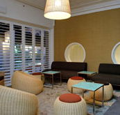 Dolphin Hotel - Accommodation Main Beach