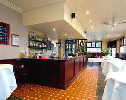 Albion Hotel Port Melbourne - Accommodation Main Beach 0