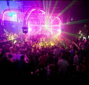 Discovery - Accommodation Main Beach