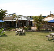Moonee Beach Tavern - Accommodation Main Beach