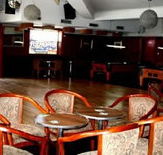 The Bath Arms Hotel - Accommodation Main Beach