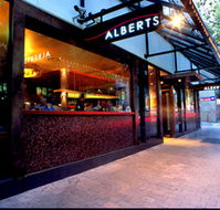 Alberts - Accommodation Main Beach
