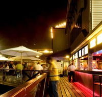 The Lucky Shag Waterfront Bar - Accommodation Main Beach