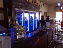 OP's Tavern - Accommodation Main Beach 1