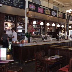 Belgian Beer Cafe - Accommodation Main Beach 1