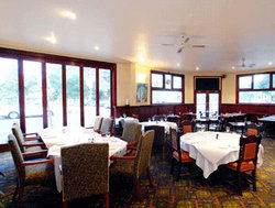 Albion Hotel Port Melbourne - Accommodation Main Beach 3