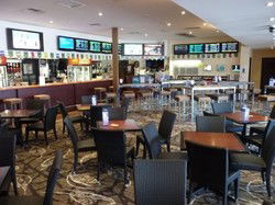 Blue Gums Hotel - Accommodation Main Beach 1