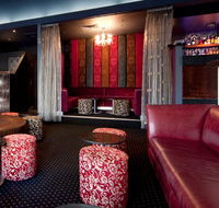 Kremlin Bar - Accommodation Main Beach