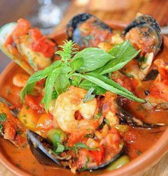 All' Antica Italian Restaurant & Pizzeria - Accommodation Main Beach 1