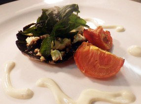 Darwin Ski Club - Accommodation Main Beach 1