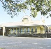 The Anglesea Hotel - Accommodation Main Beach