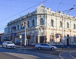 Union Hotel - Accommodation Main Beach 0