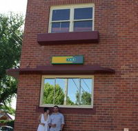Star Hotel Albury - Accommodation Main Beach