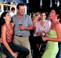 Royal Hotel Sunbury - Accommodation Main Beach