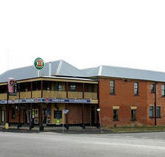 Bundarra Hotel - Accommodation Main Beach