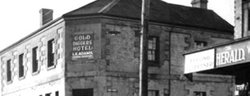Gold Diggers Arms - Accommodation Main Beach 0
