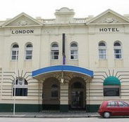 The London Hotel - Accommodation Main Beach