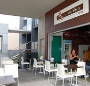 Hotshots on Hay - Accommodation Main Beach