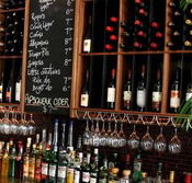 Amphoras  Bar  Bistro - Accommodation Main Beach