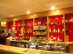 Oaks Hotel - Accommodation Main Beach 2