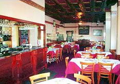 Peter Lalor Hotel - Accommodation Main Beach 2