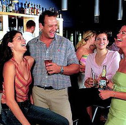 Raintrees Tavern - Accommodation Main Beach 2