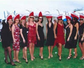 Geelong Racing Club - Accommodation Main Beach 2