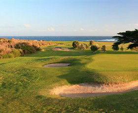 Flinders Golf Club - Accommodation Main Beach 2