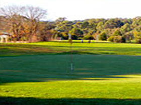 Oakbank Golf Club - Accommodation Main Beach 0