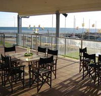 Adelaide Sailing Club - Accommodation Main Beach