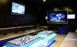 Karaoke World - Accommodation Main Beach 3