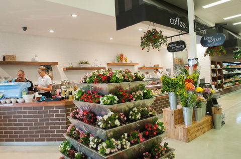 Ambarella Fine Foods - Accommodation Main Beach 3