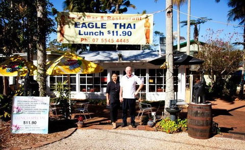 Eagle Thai - Accommodation Main Beach 1