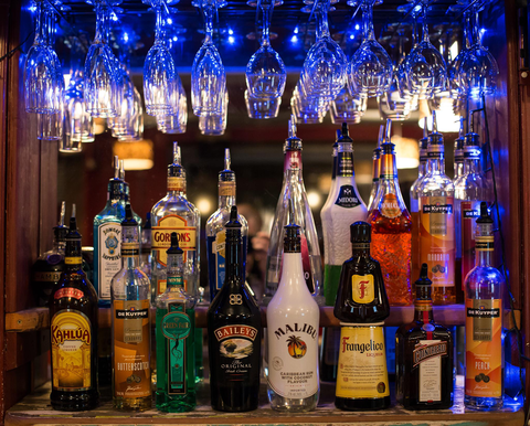 Annie's Place - Accommodation Main Beach 2