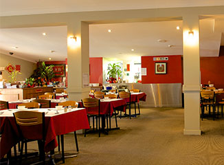 Hotel Jesmond - Accommodation Main Beach 1