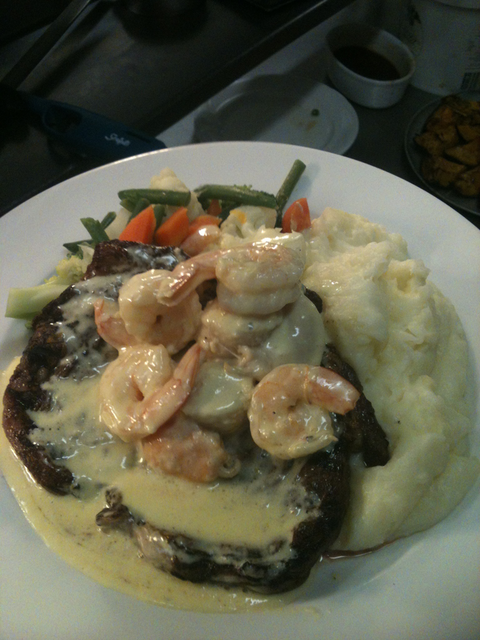 O'Dowd's Irish Pub - Accommodation Main Beach 1