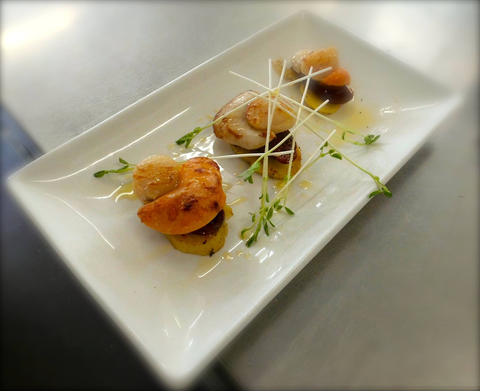 Pine Beach Hotel-Motel - Accommodation Main Beach 2