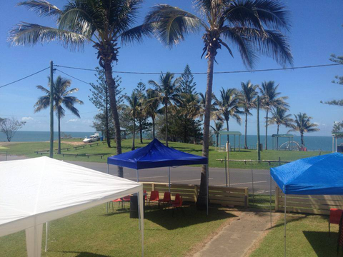 Pine Beach Hotel-Motel - Accommodation Main Beach 3