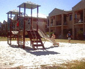 Country Comfort Inter City - Accommodation Main Beach 0