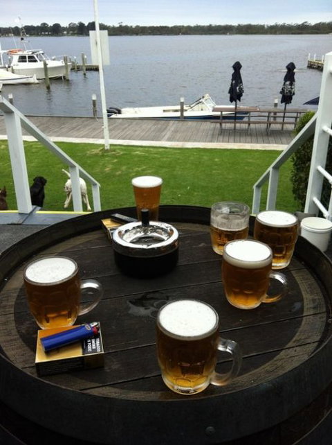 Metung Hotel - Accommodation Main Beach 7