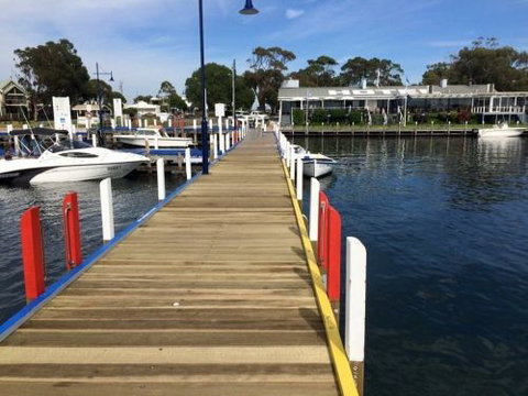 Metung Hotel - Accommodation Main Beach 8