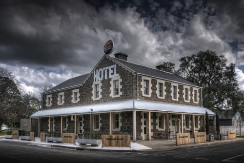 Inverleigh VIC Accommodation Main Beach